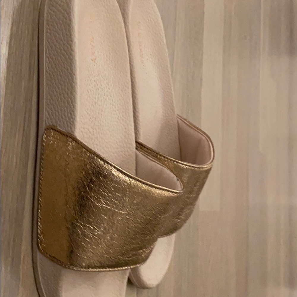 Rose gold slides - Picture 3 of 3